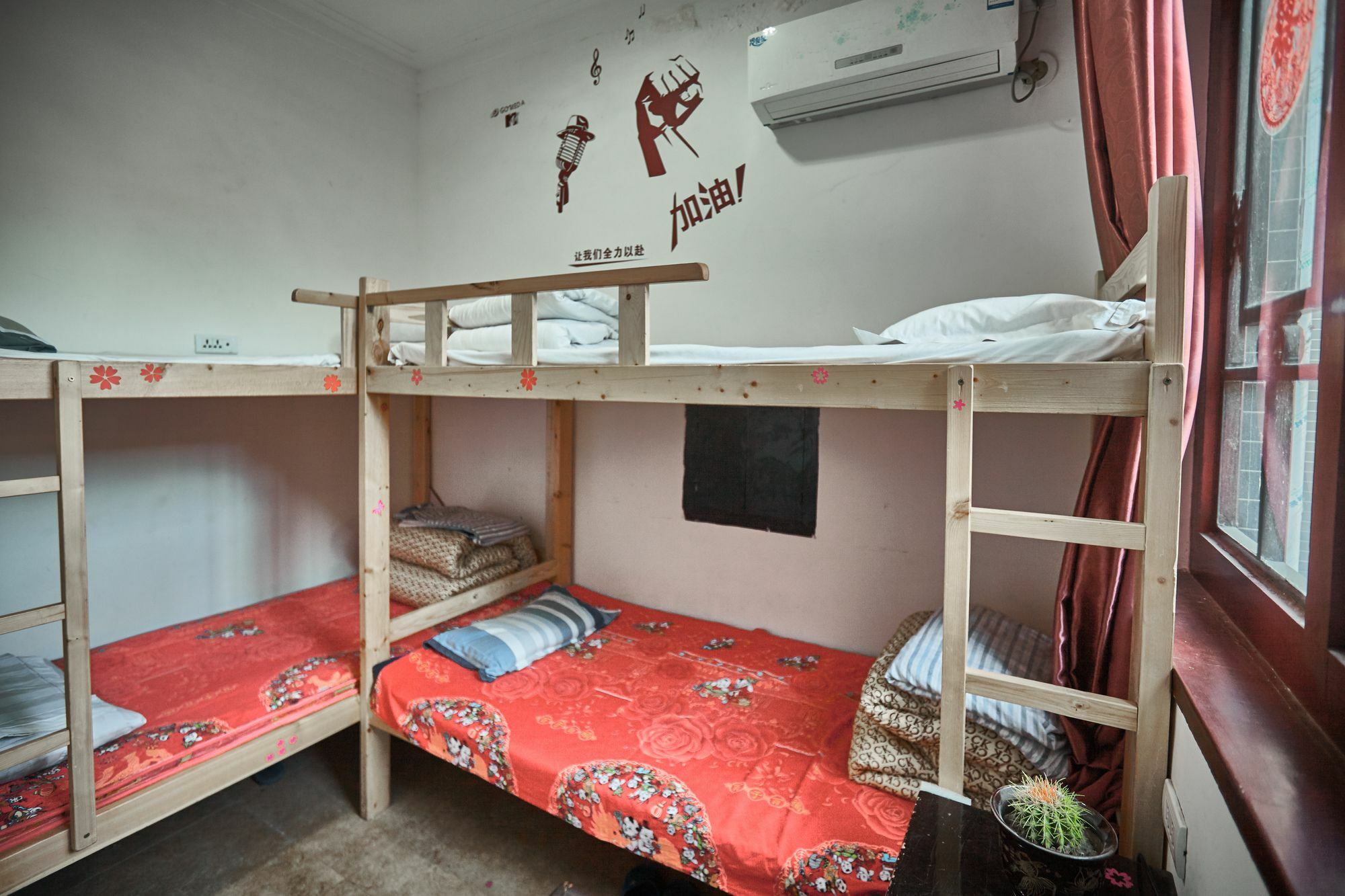 Pingyao Lefeng Youth Hostel - Ancient Town Eksteriør bilde